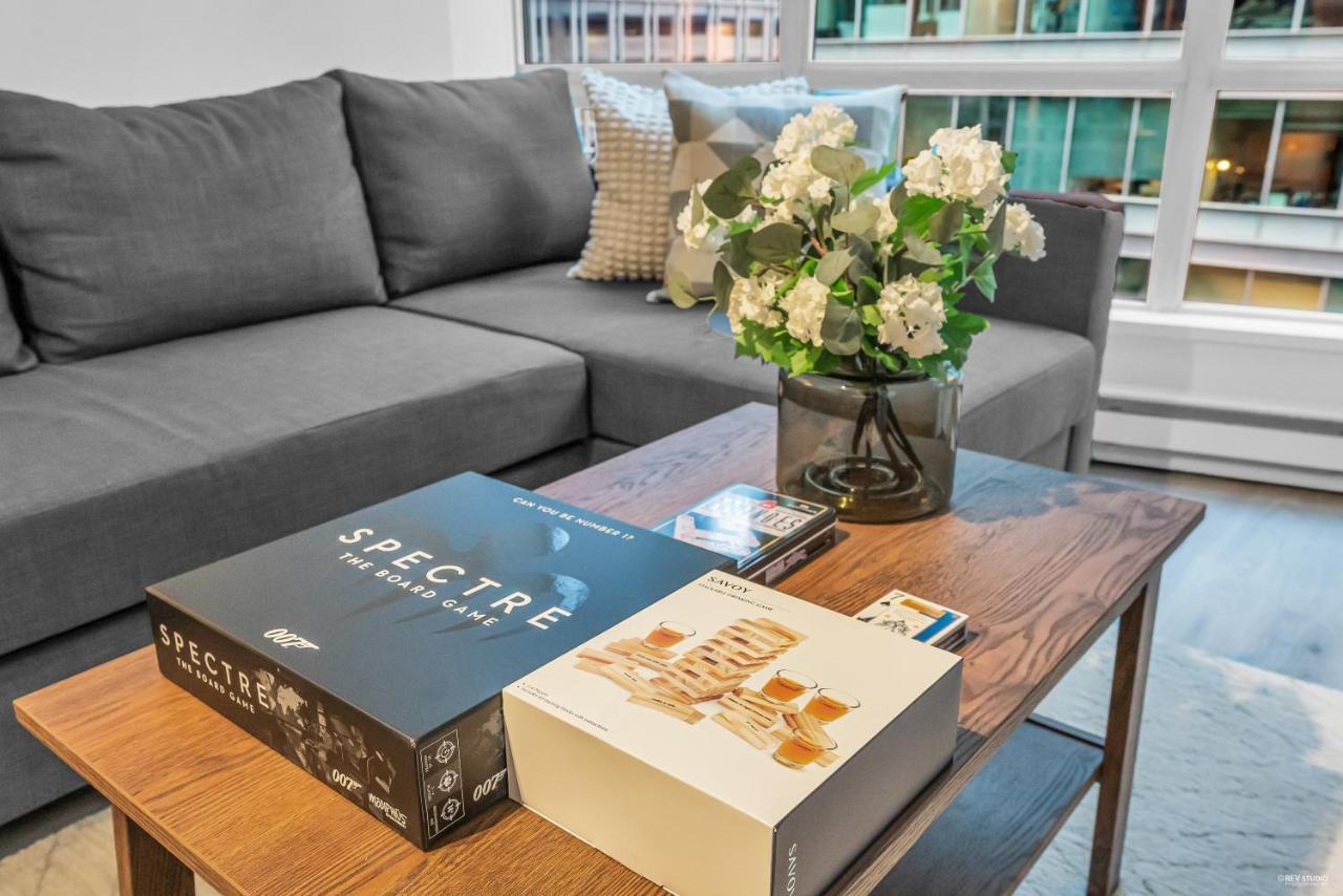 1-Br Condo In Downtown Coal Harbour With Parking And City Views Ванкувер Екстер'єр фото